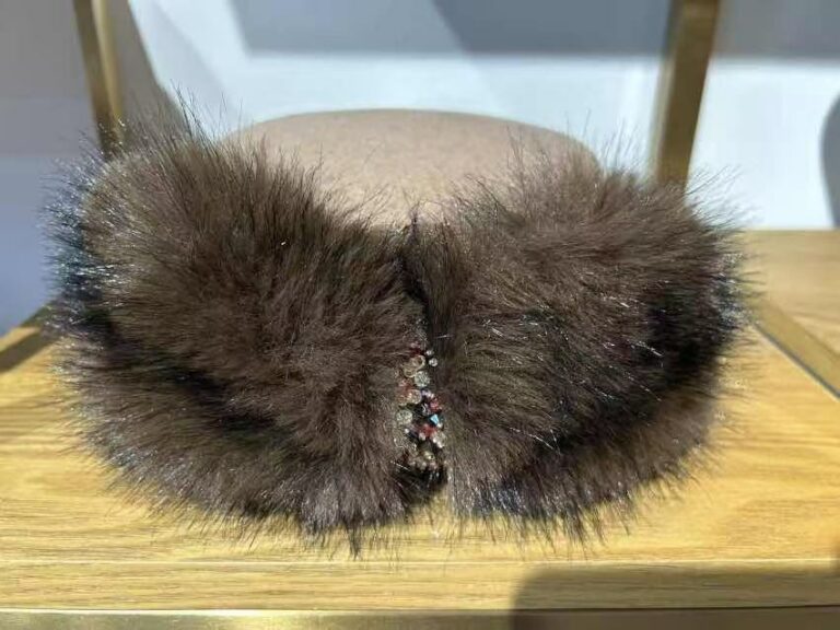 Felt Hat YL26-H-129 Large Colored Rhinestone Fringe